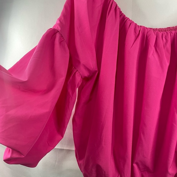 A. CALIN by flying tomatoes hot pink crop top with bubble hem and sleeves. - Picture 3 of 4